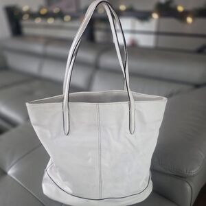 Isaac Mizrahi Large White Leather Tote Bag